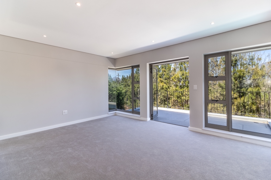 4 Bedroom Property for Sale in Pearl Valley at Val de Vie Western Cape